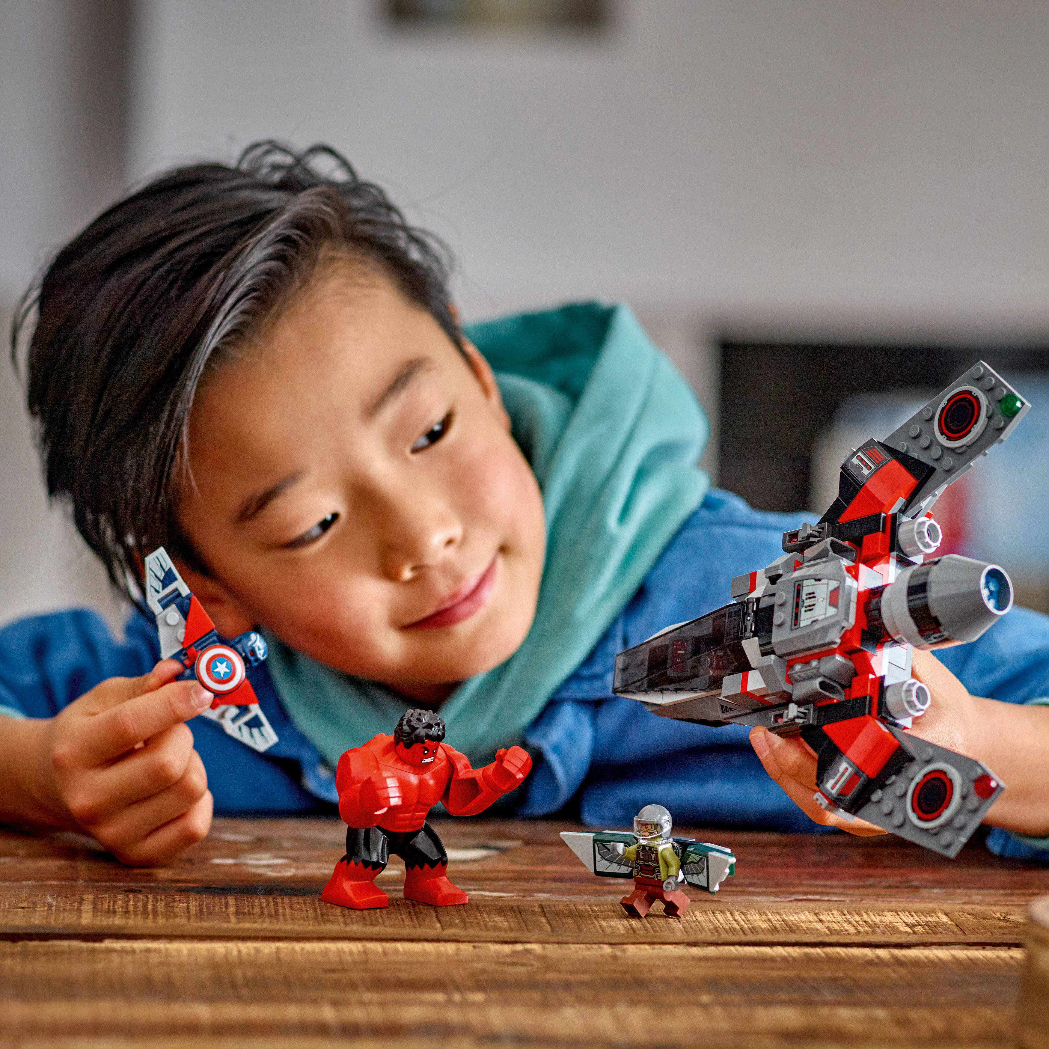LEGO Marvel Captain America vs. Rode Hulk duel 76292