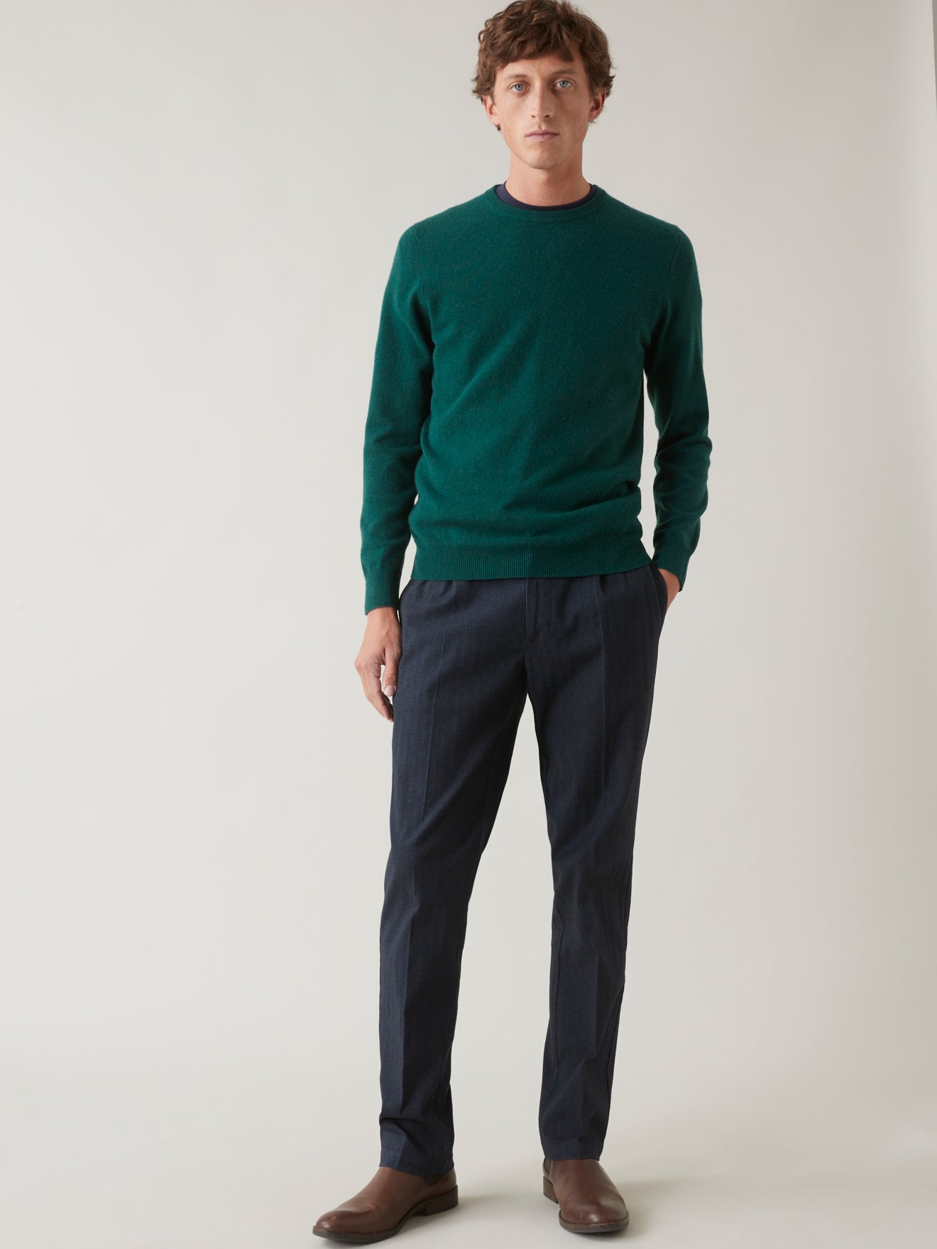 Pantalon chevrons taille élastiquée homme