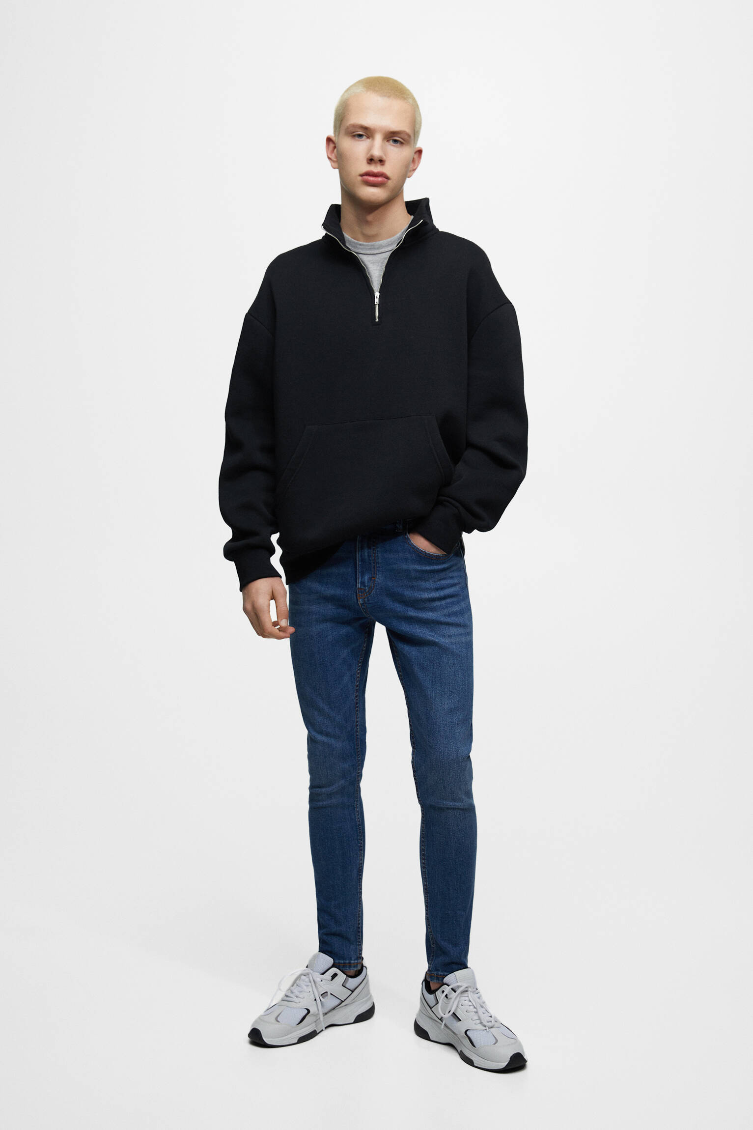 CALÇA JEANS SUPER SKINNY BÁSICA - AZUL MÉDIO