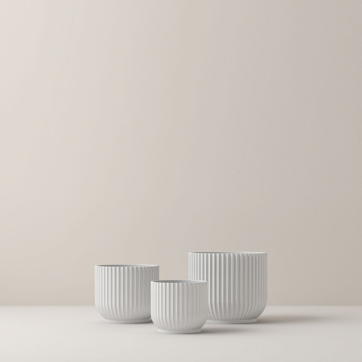 Flowerpot, stor (H 18,9 x Ø 18 cm.)
