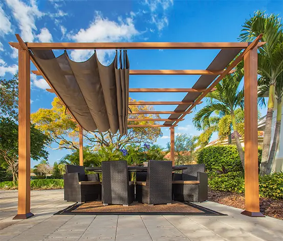 Aluminium-Pergola in Holzoptik, mit verstellbarem Sonnensegel, ca. 350 x 350 cm
