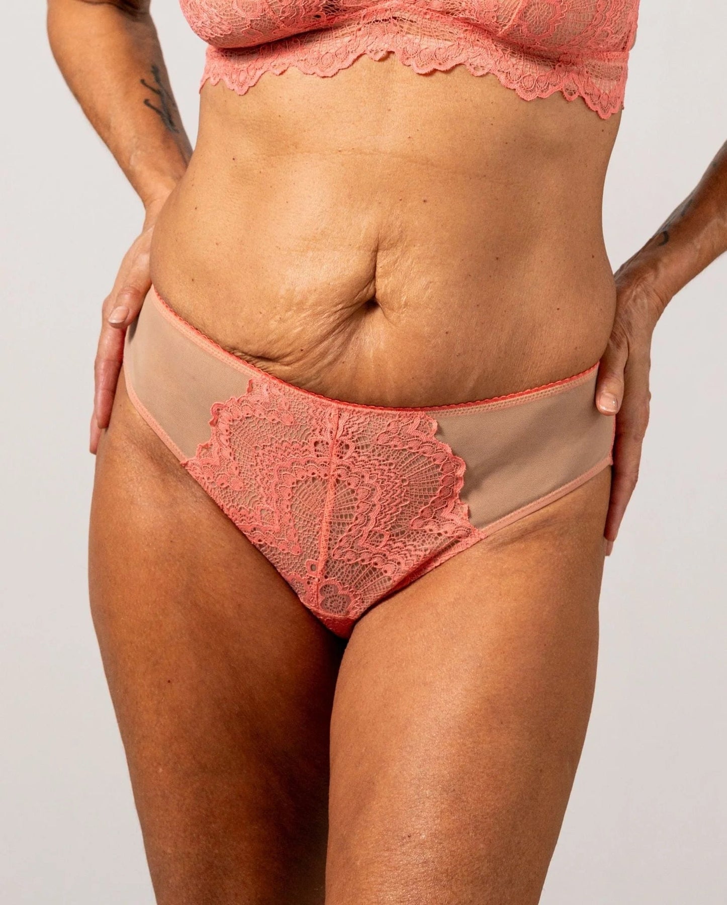Understatement Underwear Lace Cheeky coral sand