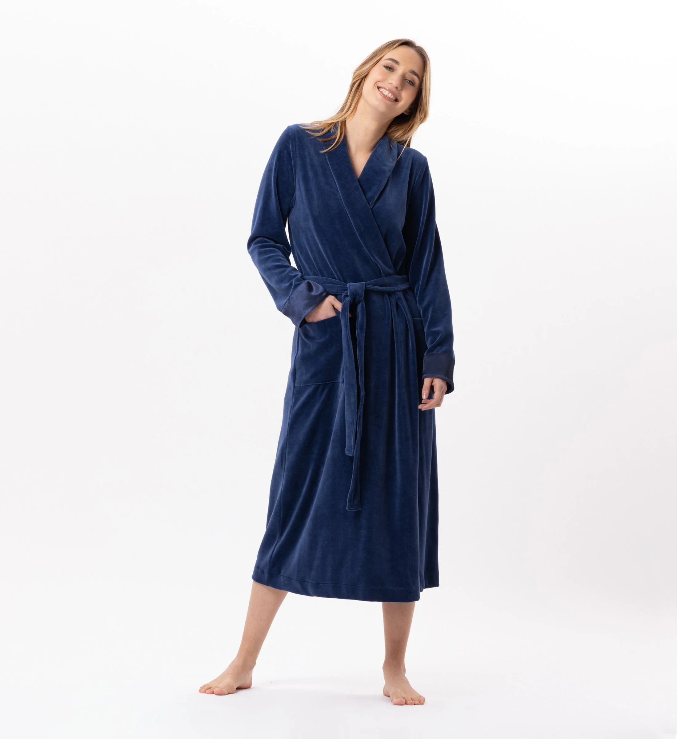 ESSENTIEL 867 - Peignoir en velours | Bleu