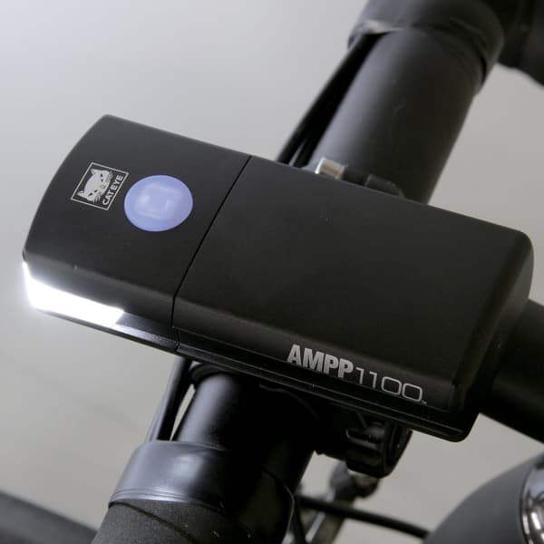 Lampe vélo CATEYE AMPP 1100