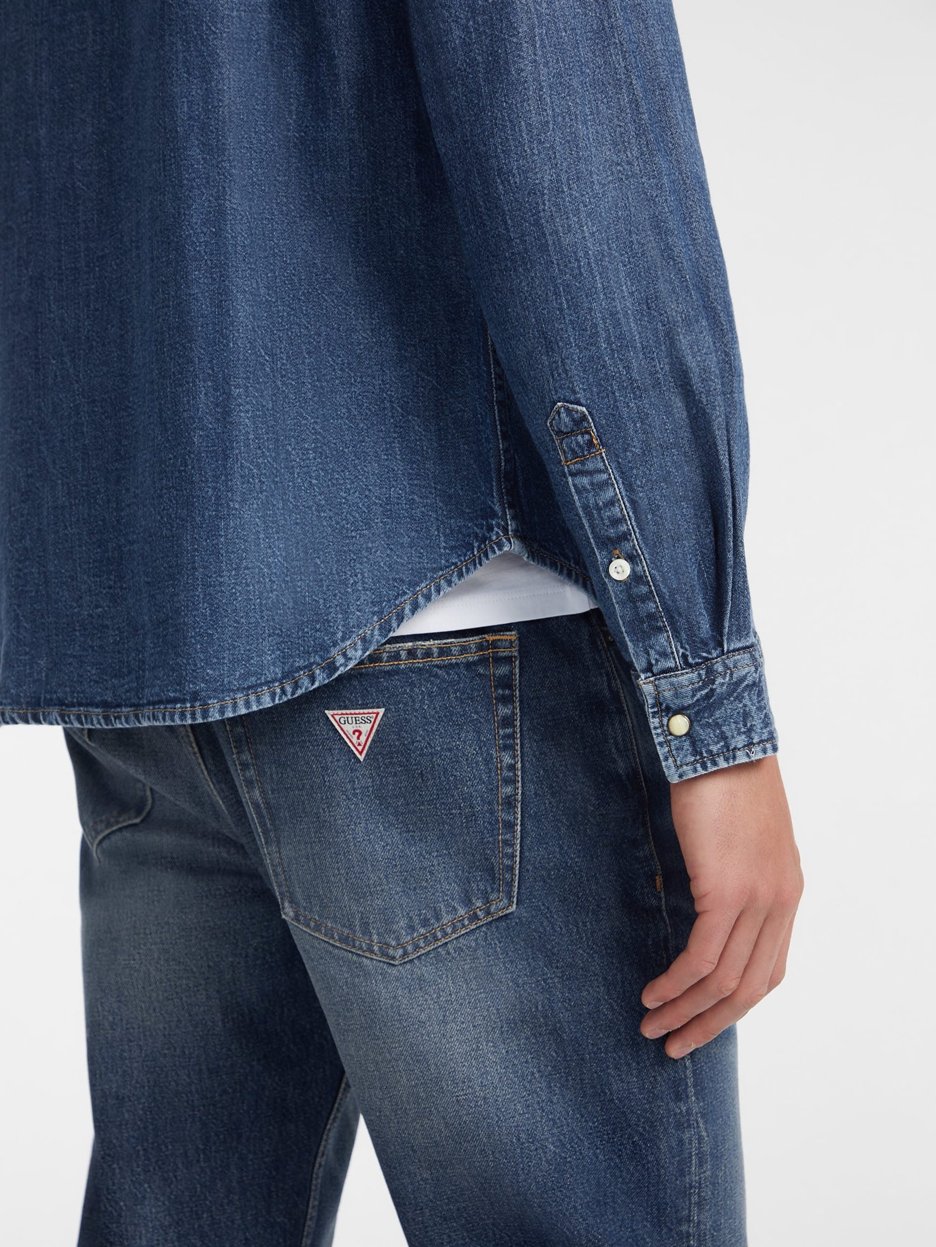 Camisa jeans slim de manga comprida