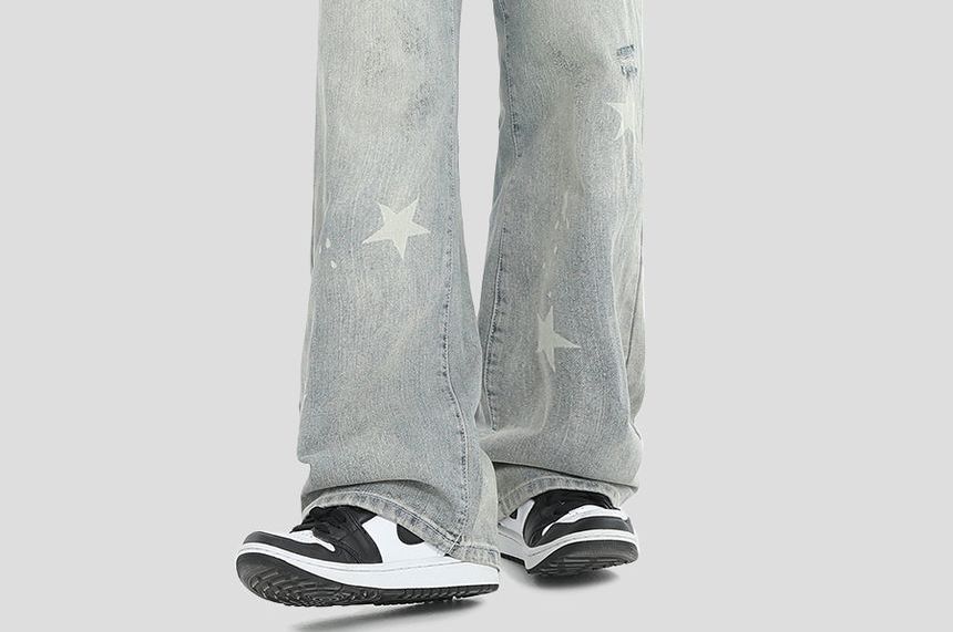 INStudio - Star Straight Leg High-Waist Jeans met Wijde Pijpen