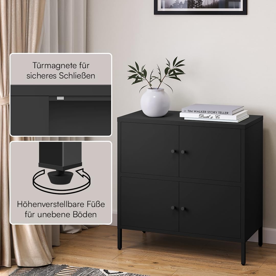 skølm Atriona Metall Kommode – Sideboard mit 2 Fächern & 4 Türen – Metallschrank in Schwarz – Kleiner Mehrzweckschrank 80 cm breit – höhenverstellbare Füße – Aufbewahrungsschrank – Wohnzimmerschrank