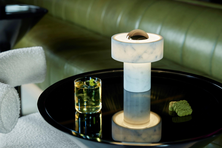 Tom Dixon Stone tafellamp LED oplaadbaar marmer/zilver