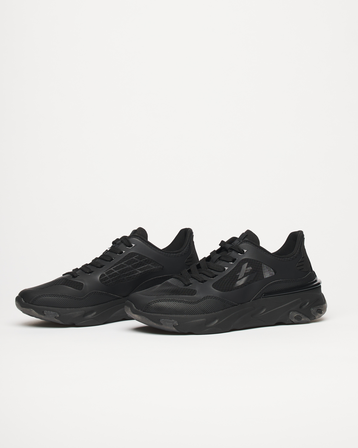 LEVITY RS9 Black