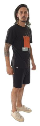 T-shirt Snap Climbing Holds