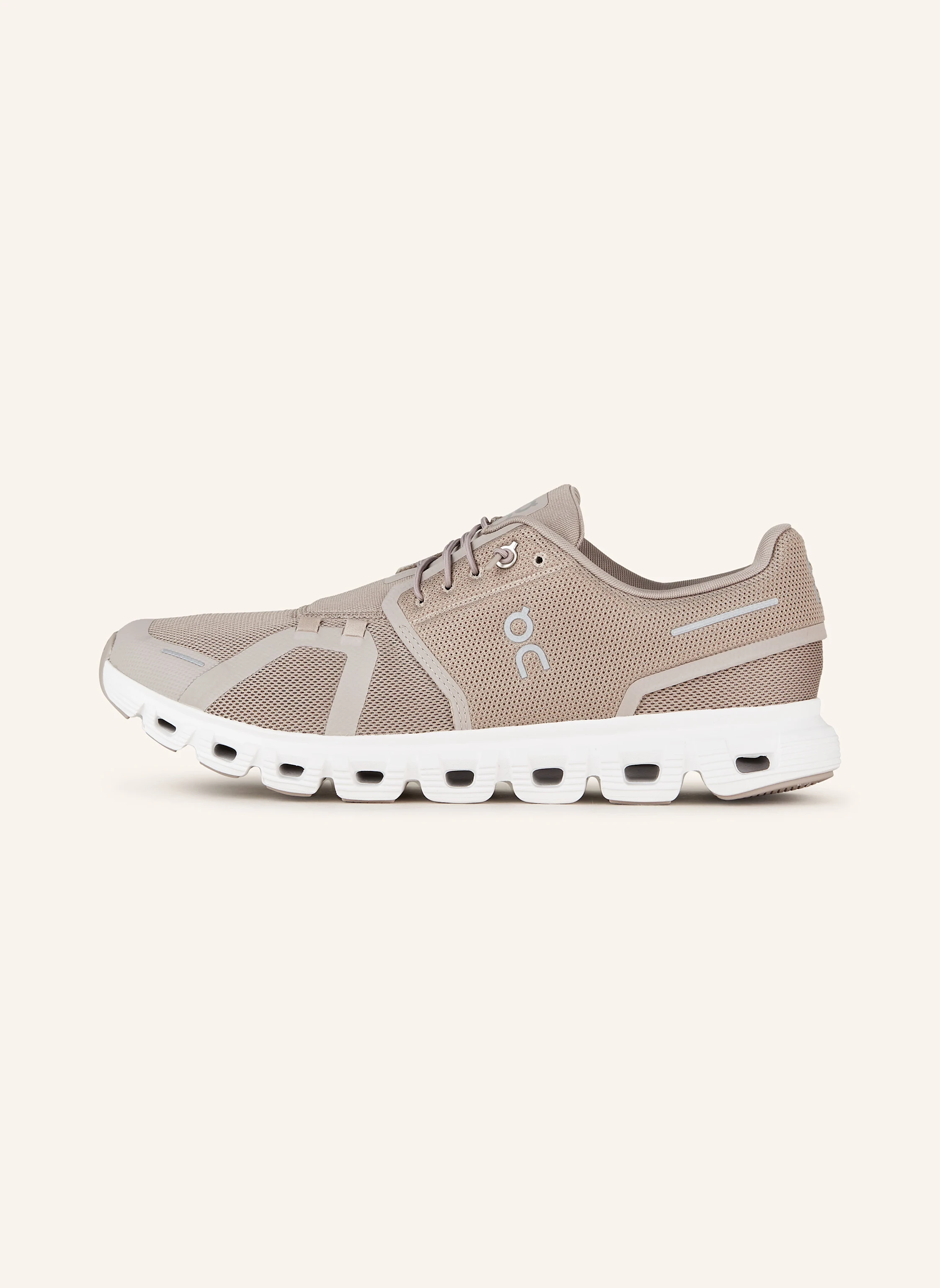 On Sneaker CLOUD 6