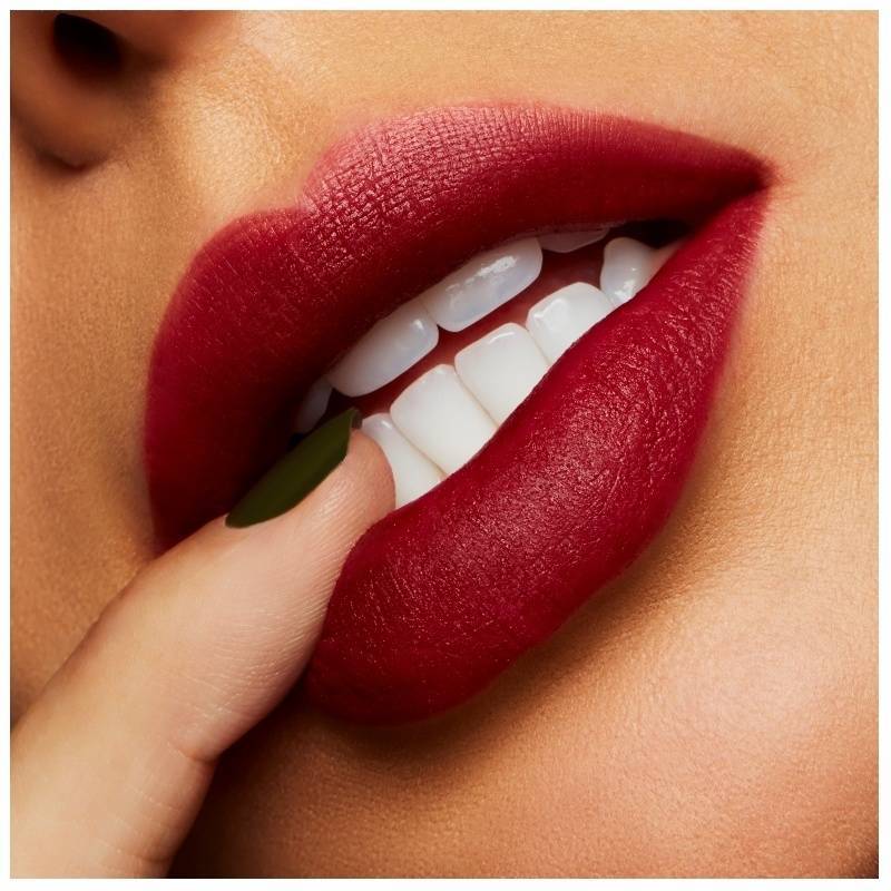 MAC Powder Kiss Liquid Lipcolour 3 gr. - Make Love To The Camera