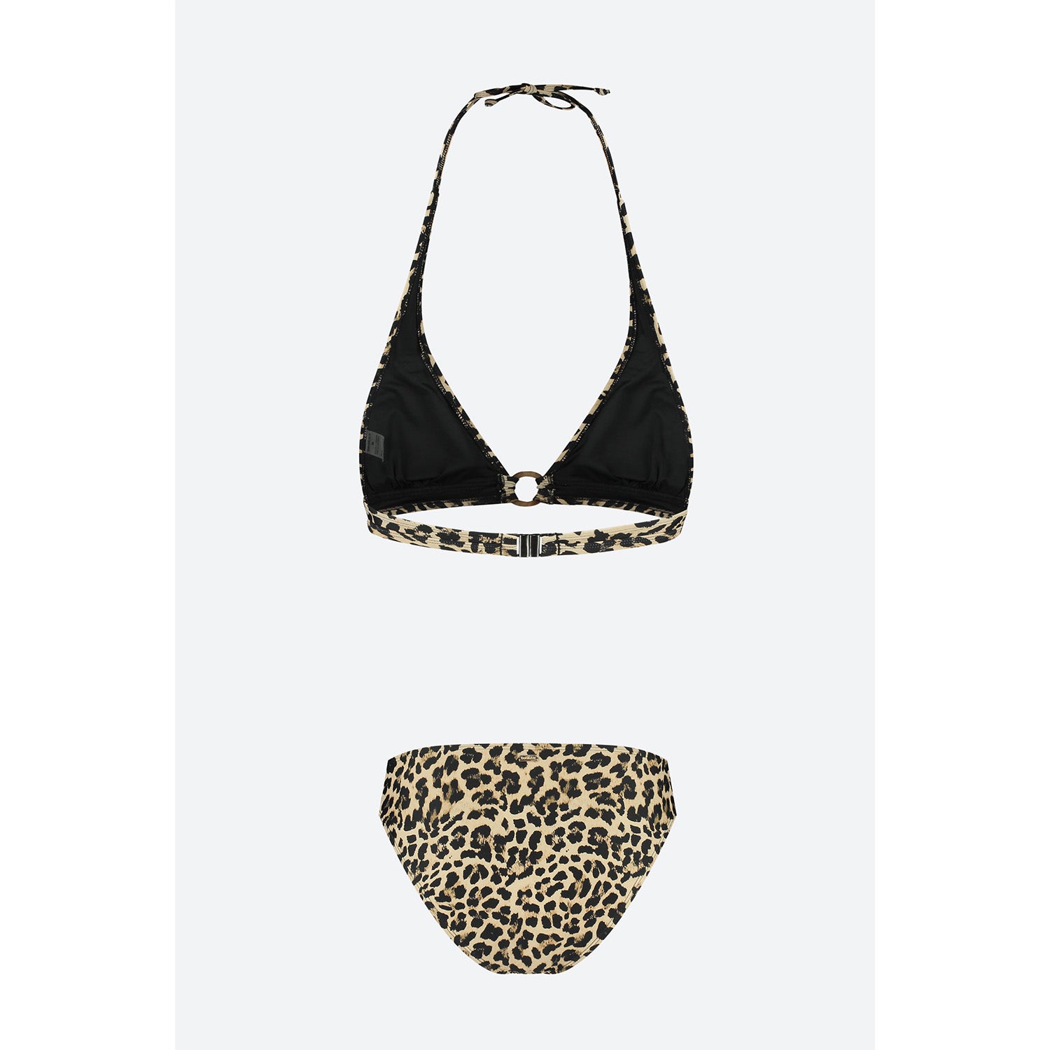 be:at:  Essie Bikini