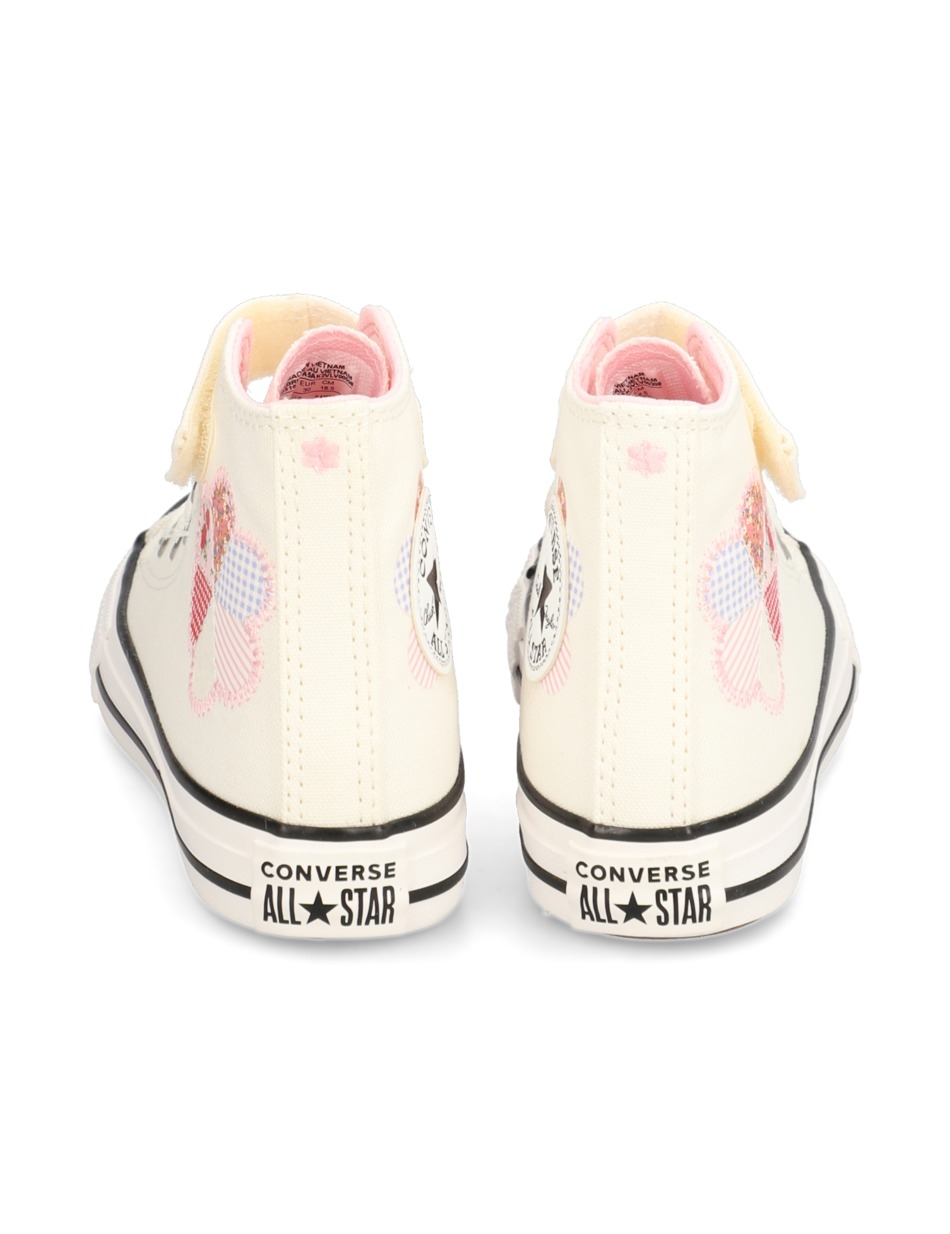 CHUCK TAYLOR ALL STAR 1V