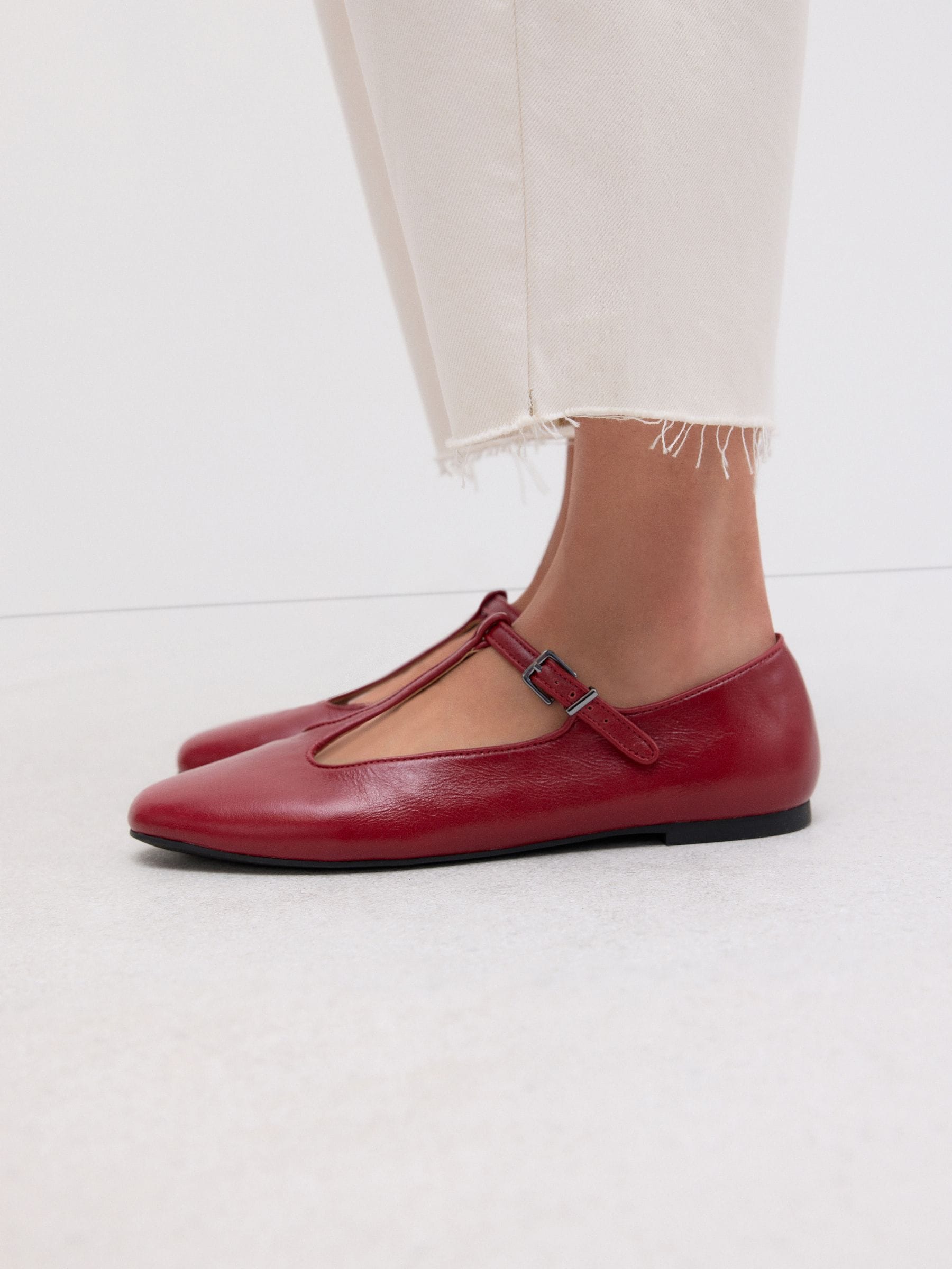Rood - Forever Comfort® leren T-Bar Mary Jane-schoenen