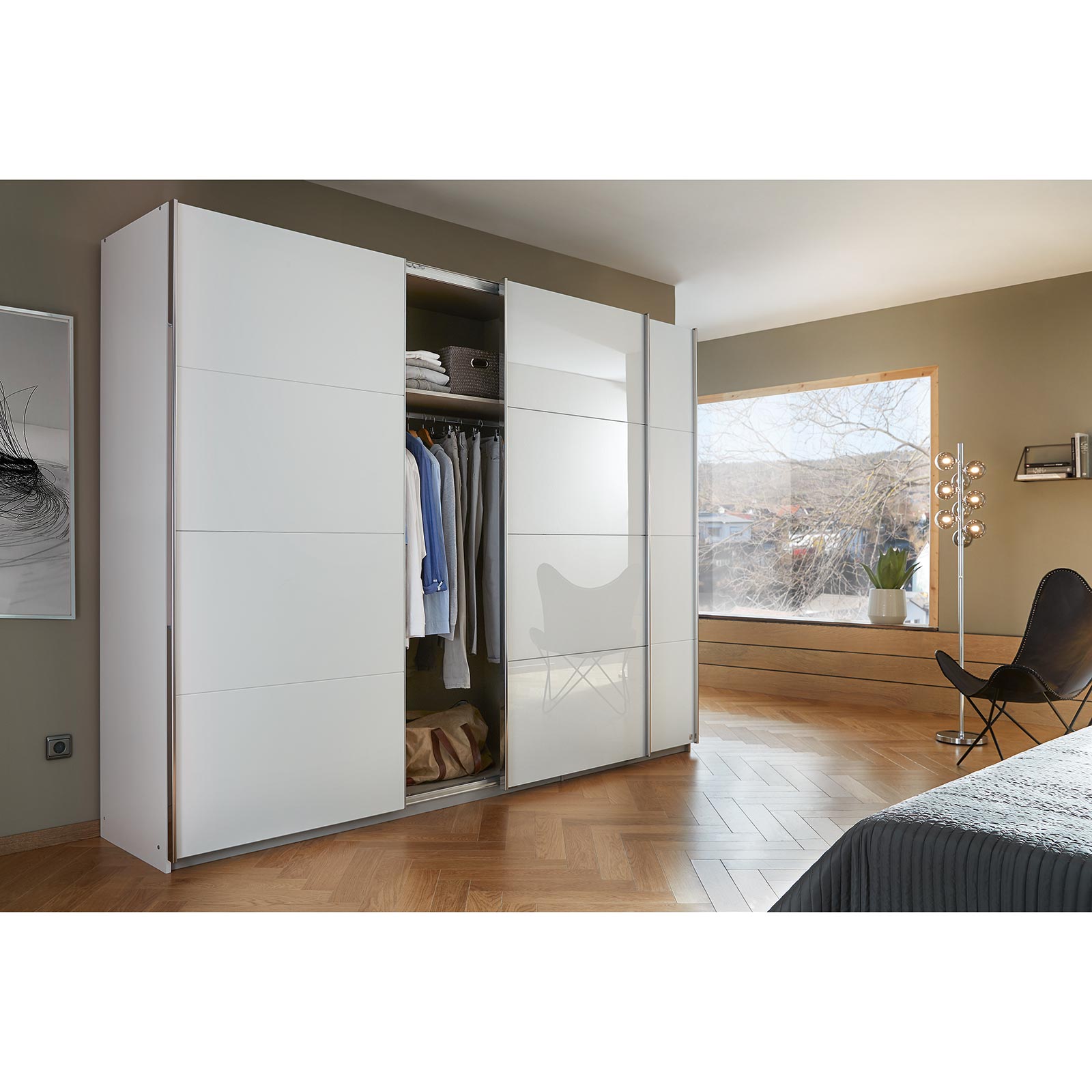 Schwebetürenschrank - alpinweiß - Glastür - 271x210 cm