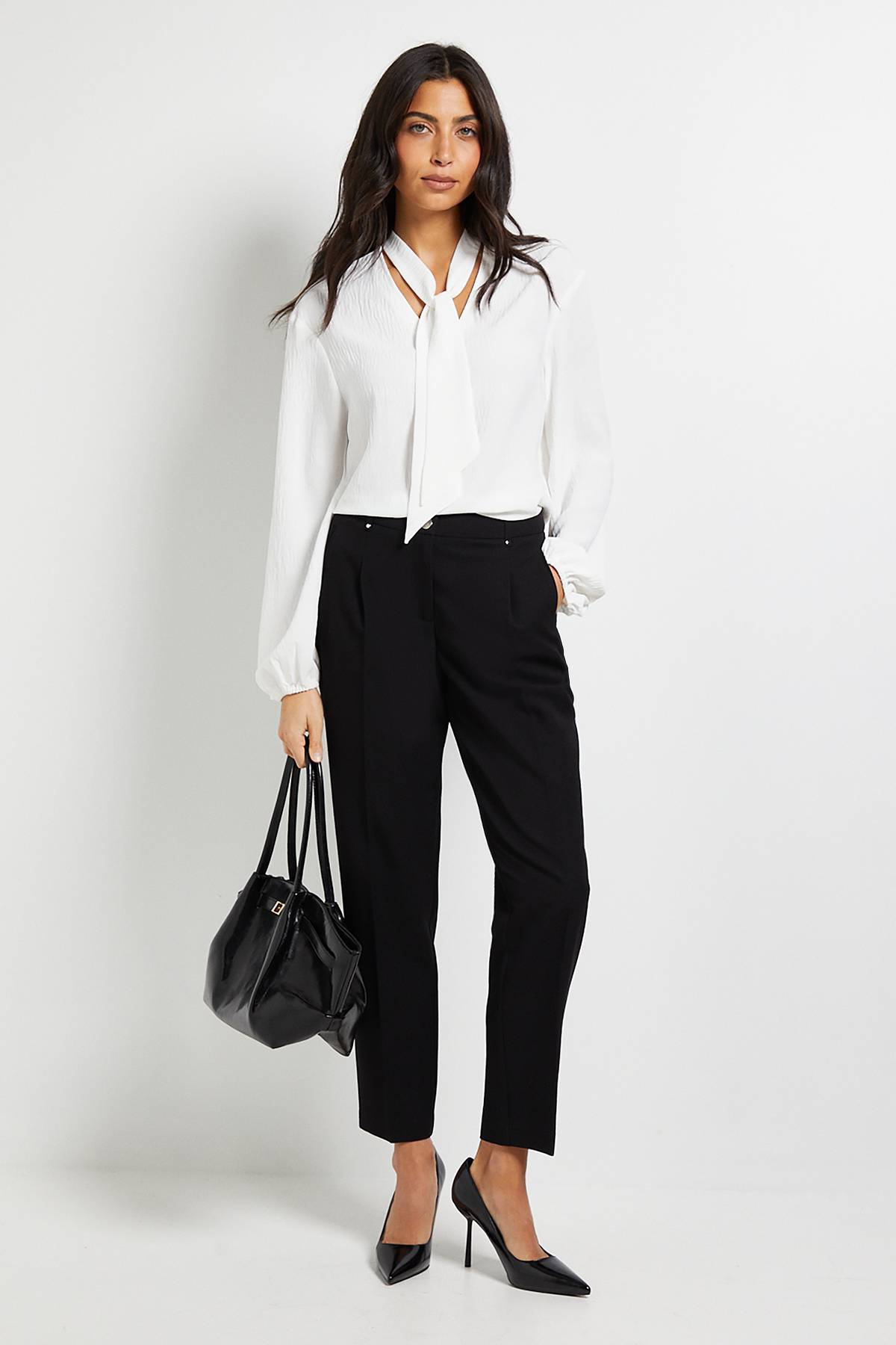 Wallis Blouse Tissée à Col Noué