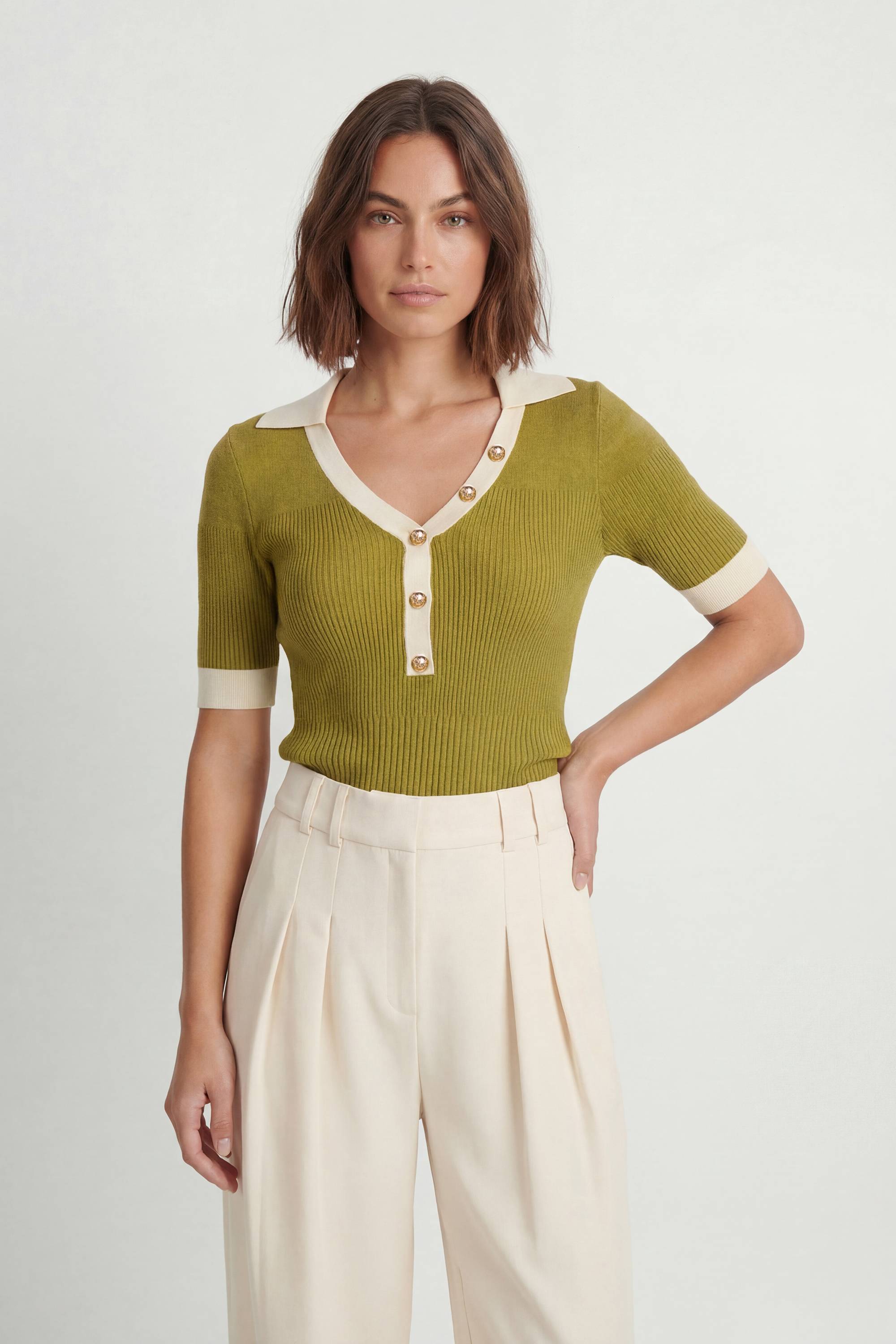 KarenMillen Haut À Manches Courtes Avec Col En Maille Côtelée Et Détail D'ourlet Contrasté
