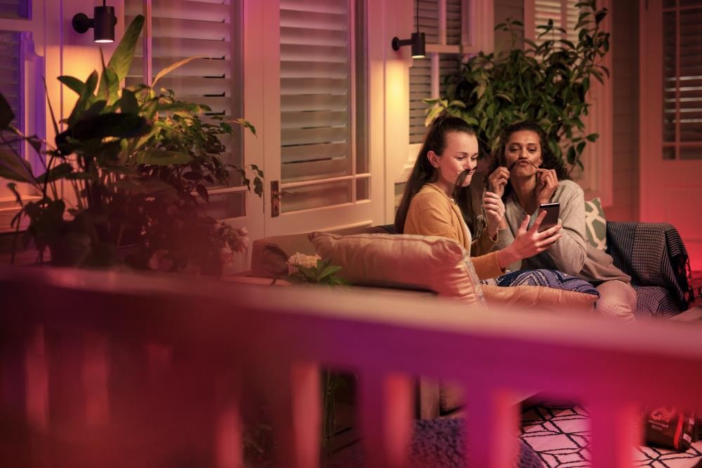 Philips Hue -Calla Outdoor Pedestal Extension - White & Color Ambiance