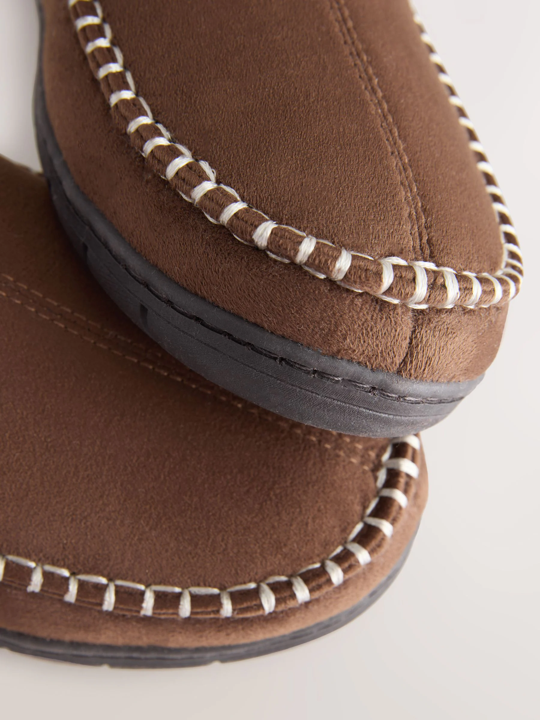 Lichtbruin - Firm Sole Slippers with Stitch Detail