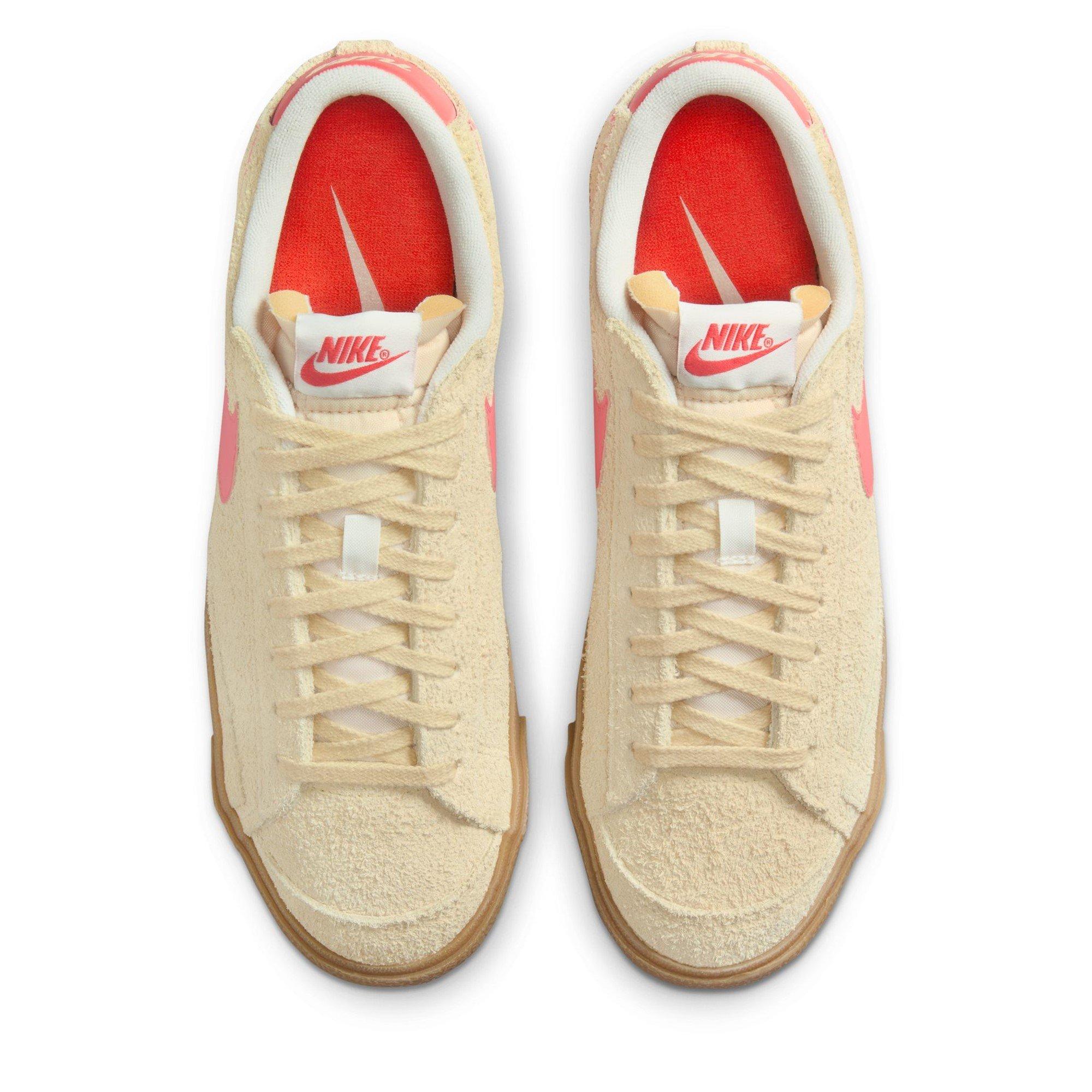 Nike Blazer Low Trainers Womens