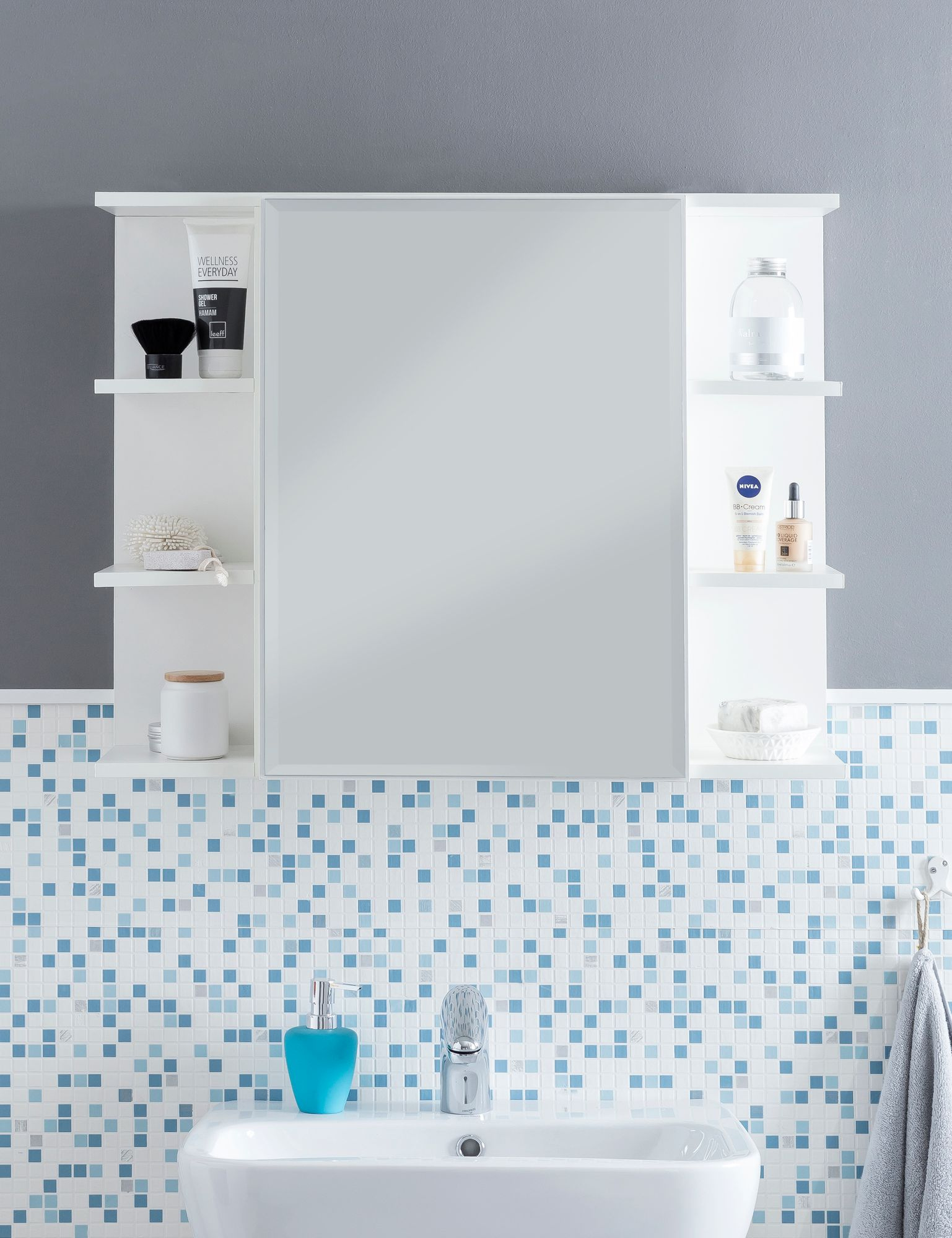 Spiegelschrank