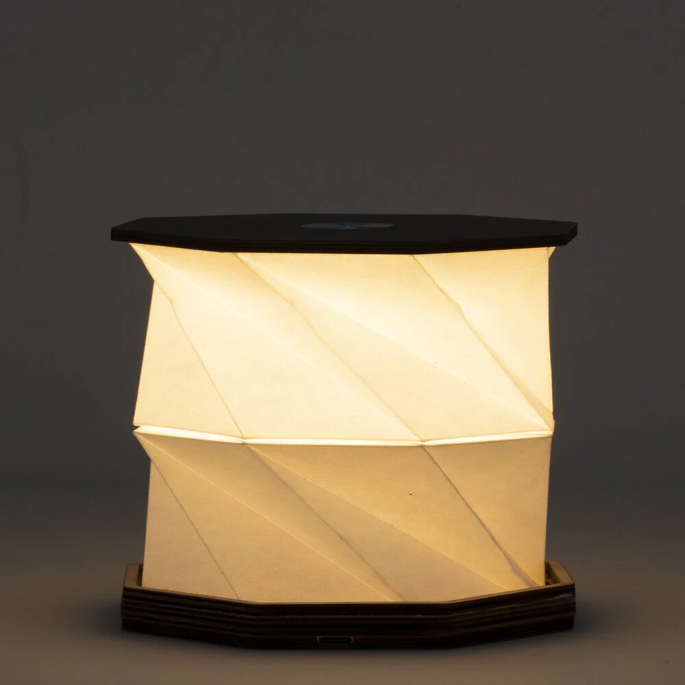 Lampe accordéon USB tactile en bois blanc chaud Ø12xH22cm