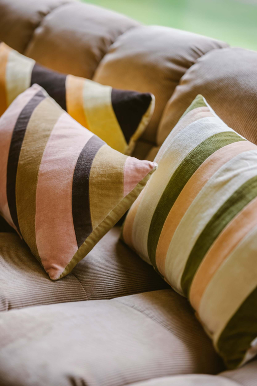 HKliving Striped Velvet kussen 60x35 Fame