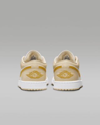 Air Jordan 1 Low Women's Shoes