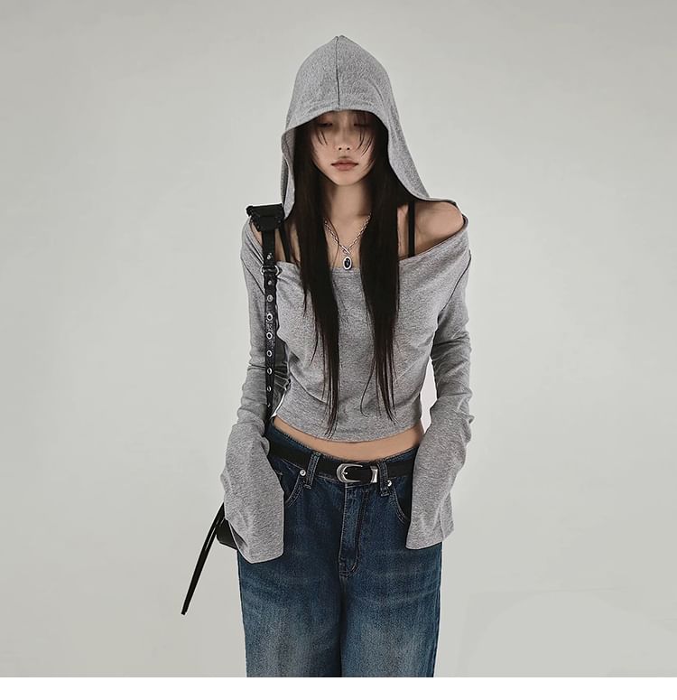 Bababy - Lange mouwen off-shoulder crop top met capuchon
