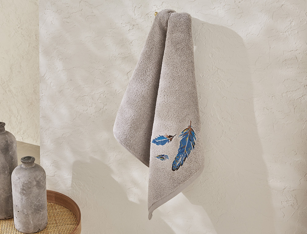 Serviette de bain-Bleu de Paon brodé