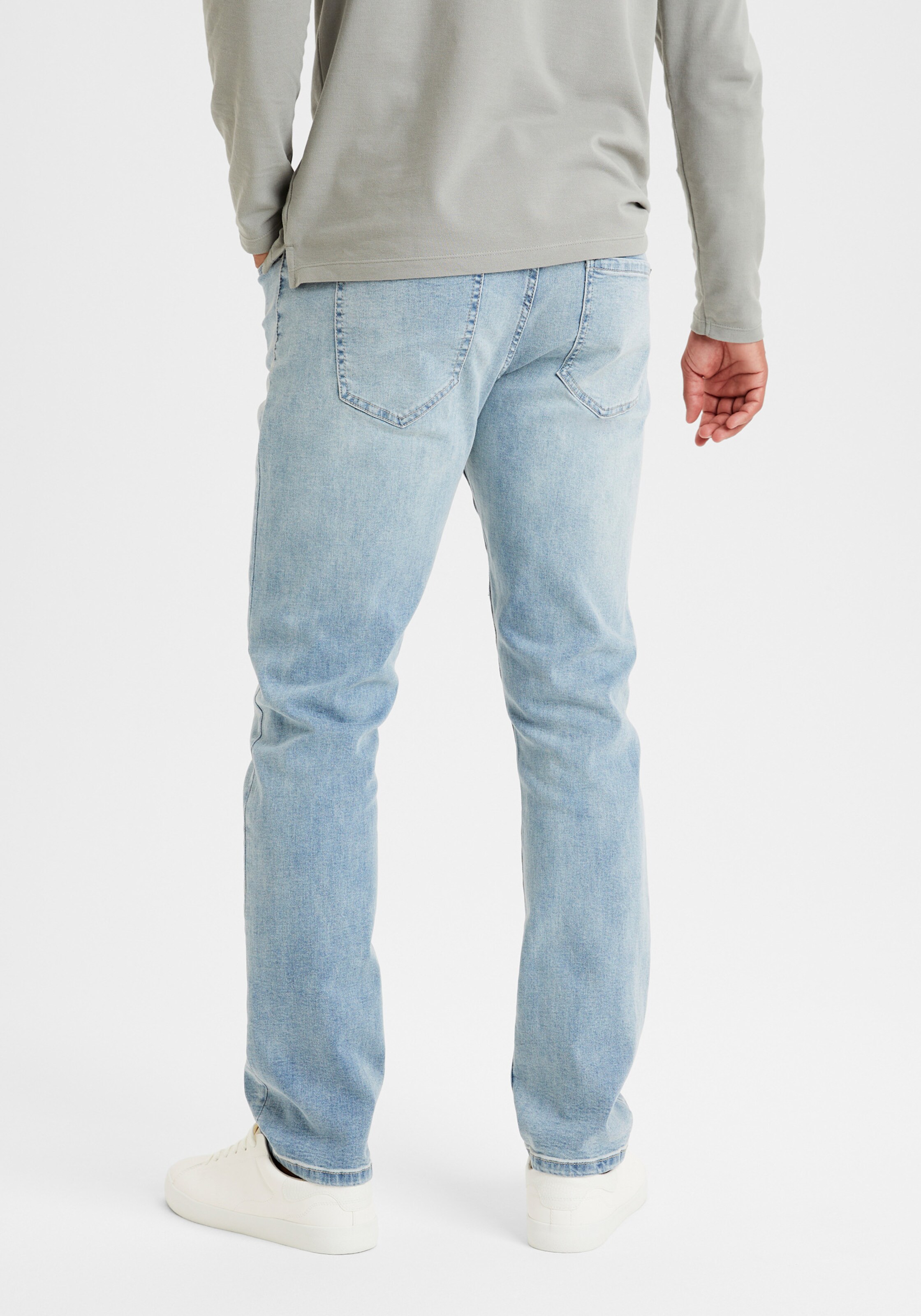 Buffalo 5-Pocket-Jeans in light-blue-denim