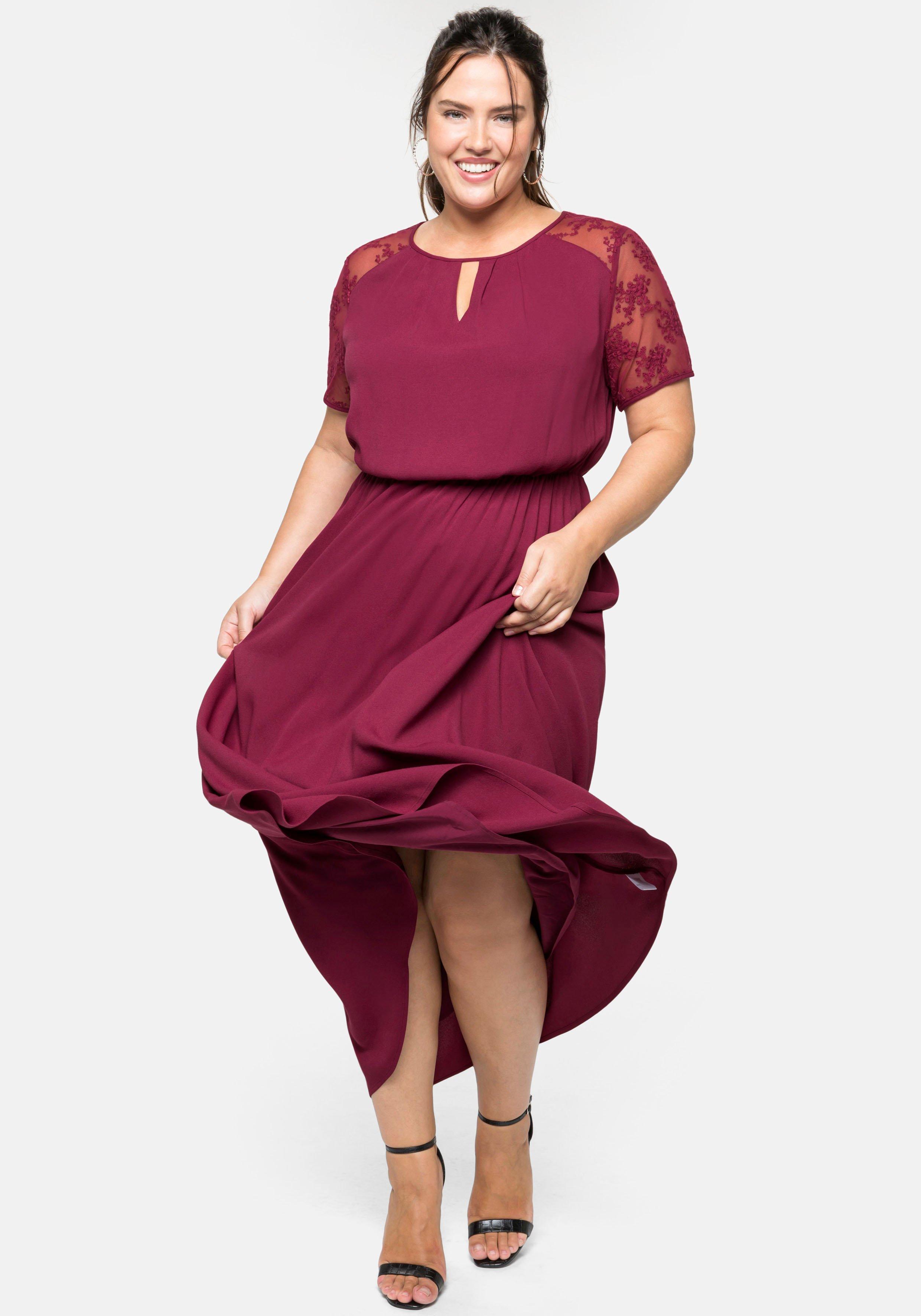 Abendkleid in Maxilänge, mit transparenter Spitze