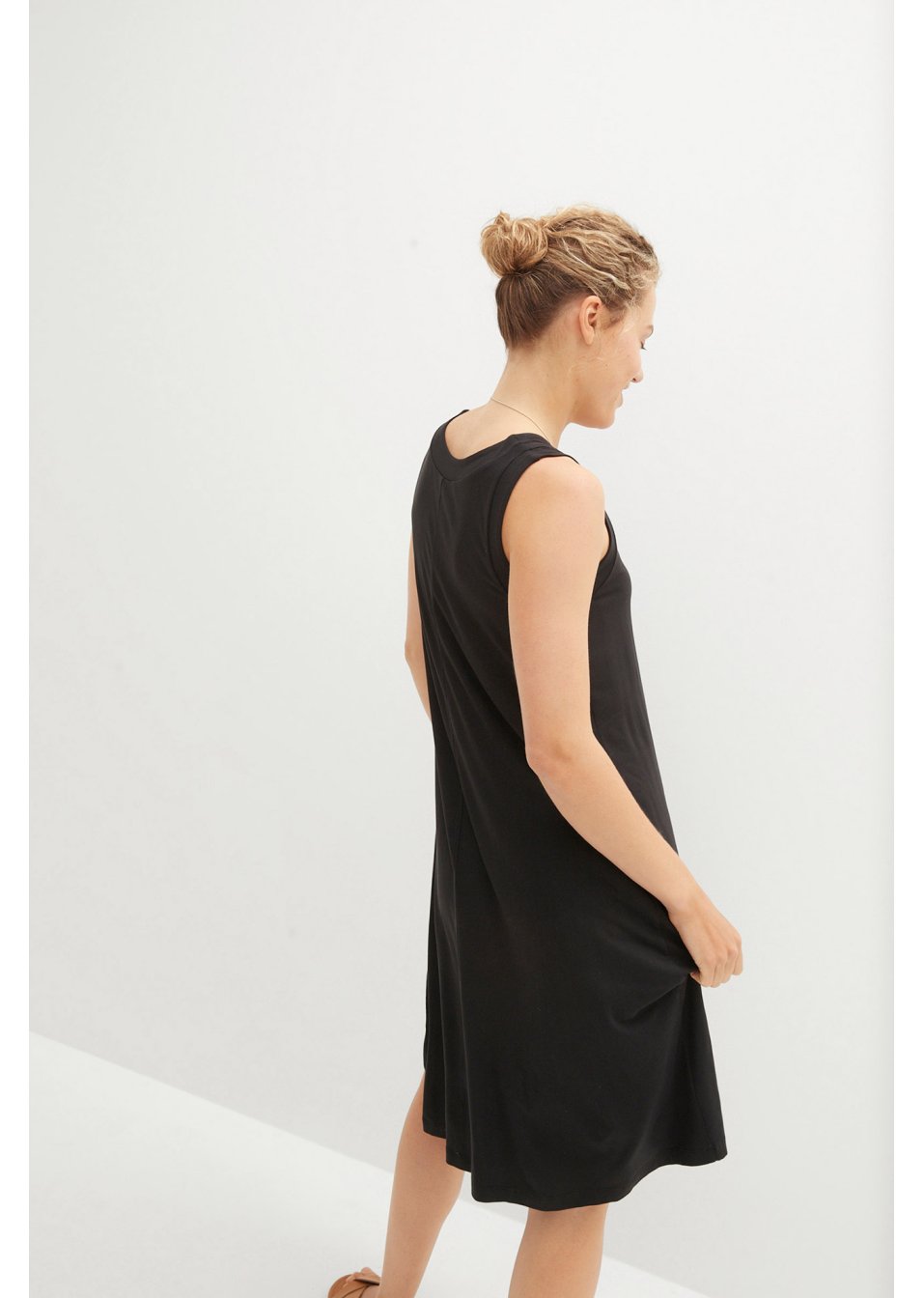 Robe tunique ample avec décolleté en V