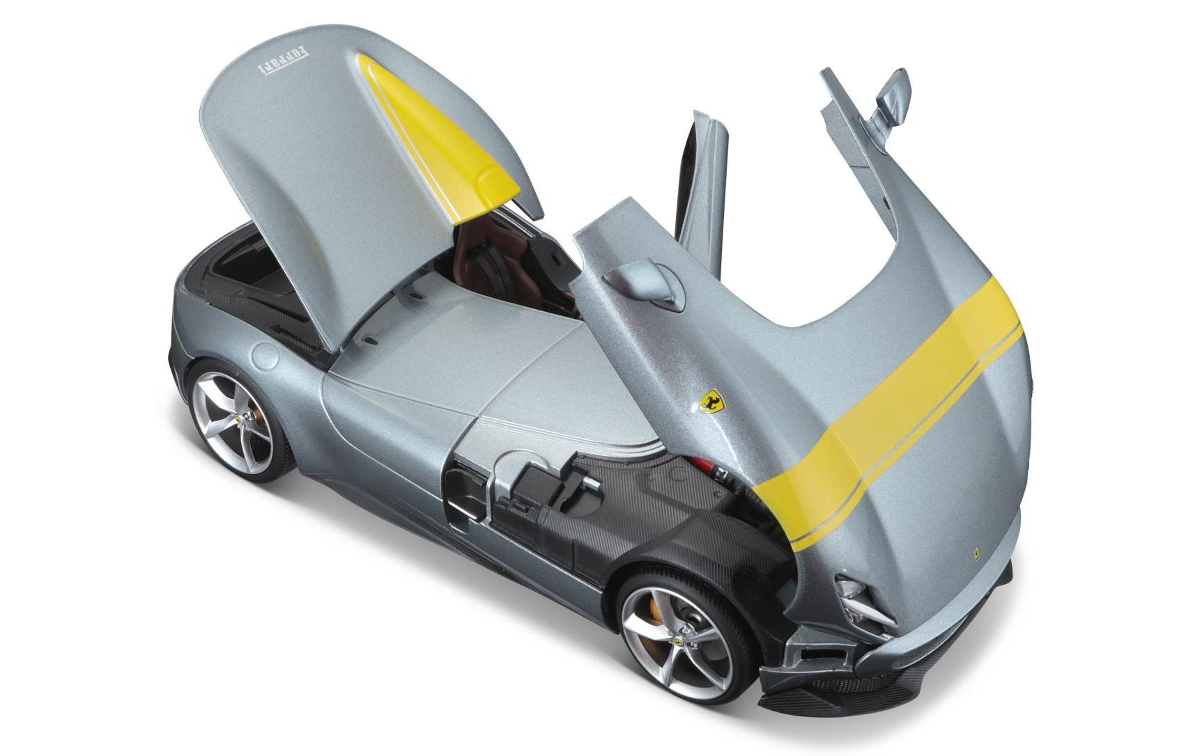 Ferrari R&P Monza SP1 Silber 1:18Sammlermodell im Massstab 1:18