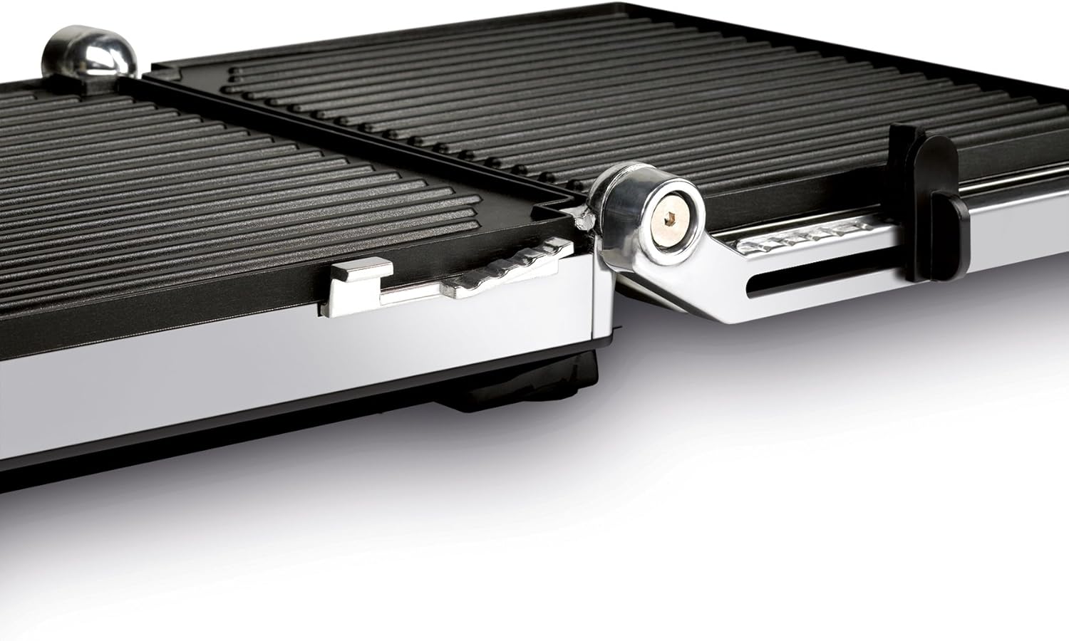 FRITEL Grill/Panini/BBQ GR 2275 – Sandwichtoaster & BBQ in 1 – 29 x 26 cm – 2000 W – Herausnehmbare Platten – 180° aufklappbar