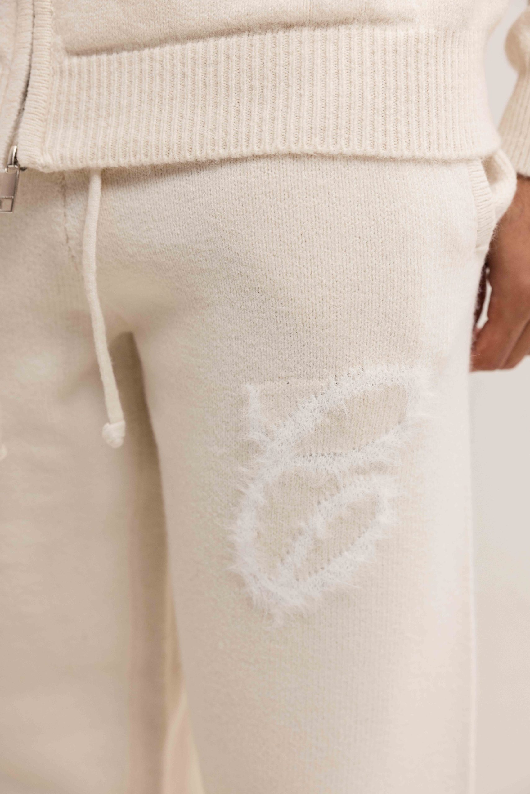 Croyez Fluffy Essence Knit Sweatpants Heren Lichtbruin