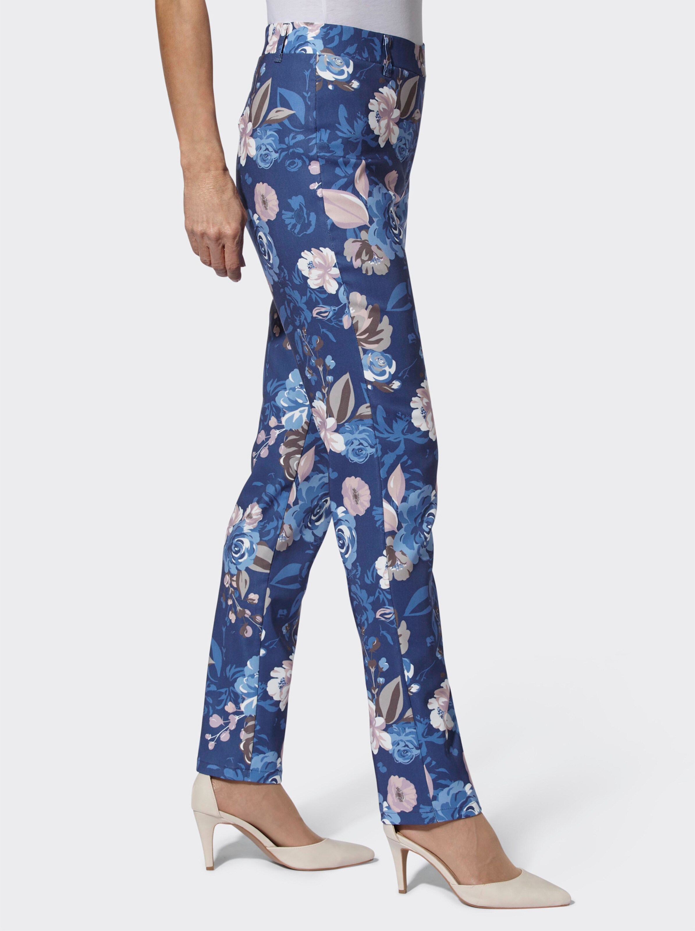 Bengalinhose im Blumenmuster