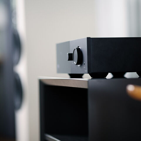 Lyngdorf TDAI-1120 – compacte high-end installatie met streaming
