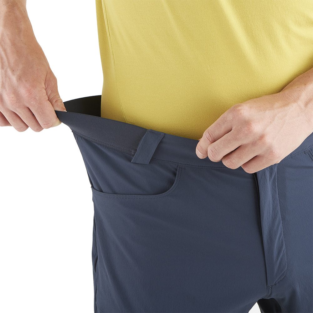 Salomon Wayfarer Shorts Herren blue nights