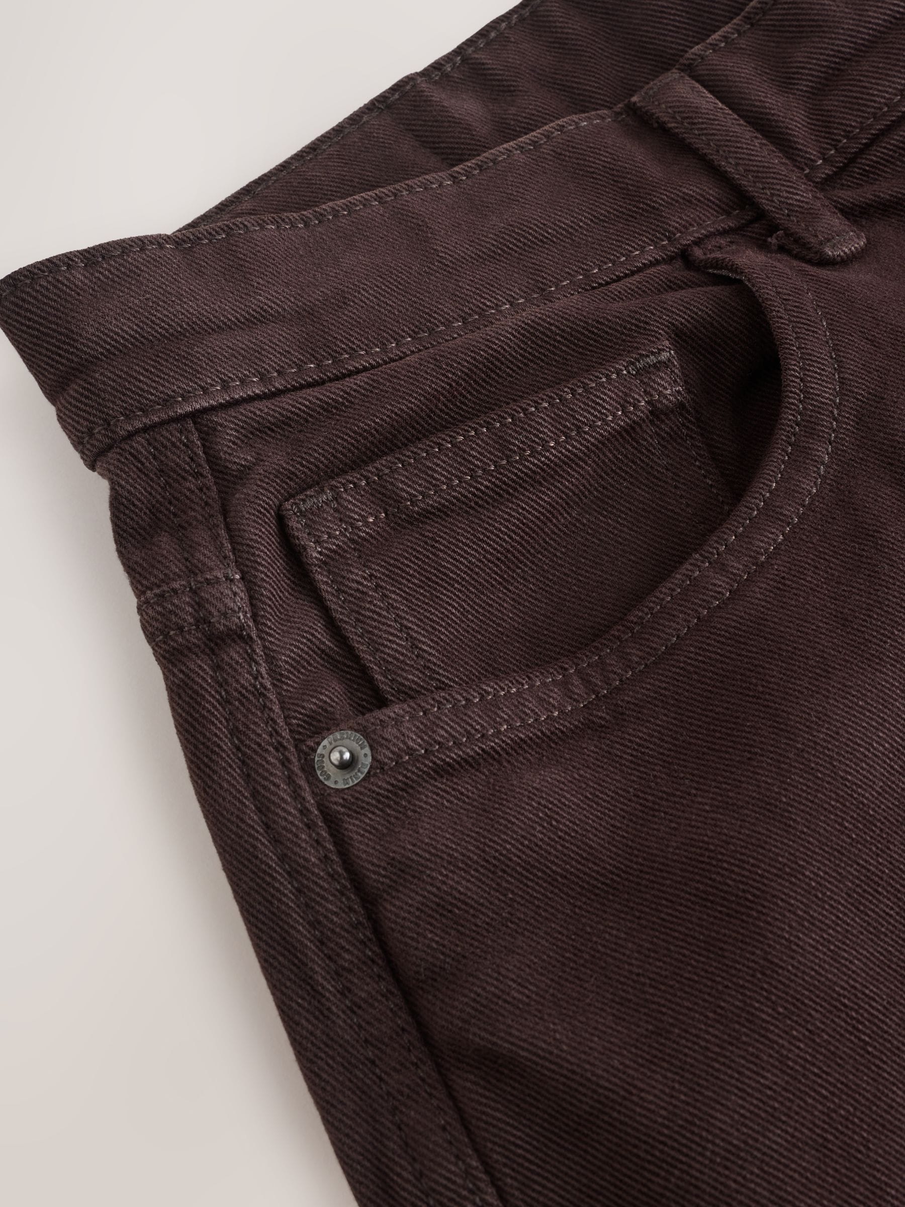 Bruin - EDIT Barrel Fit Jeans