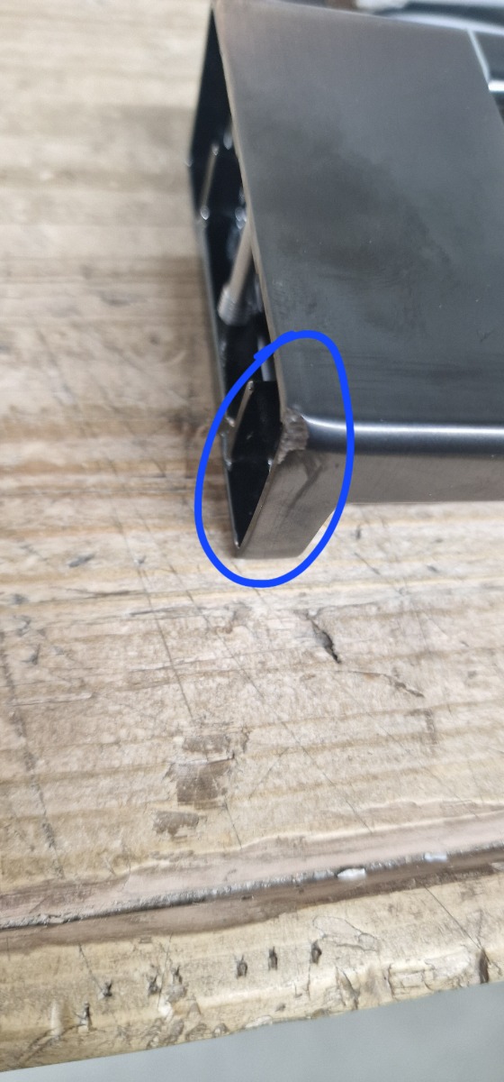 SCHADEMODEL: Hansgrohe AddStoris dubbele handdoekhouder zwart chroom geborsteld
