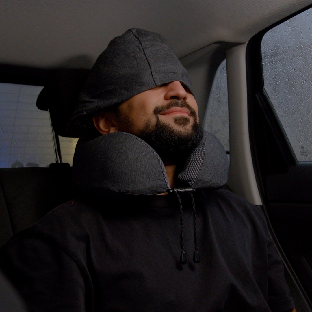Memory Foam Nacken Kissen Reise Kopfstütze mit Kapuze - Dunkelgrau