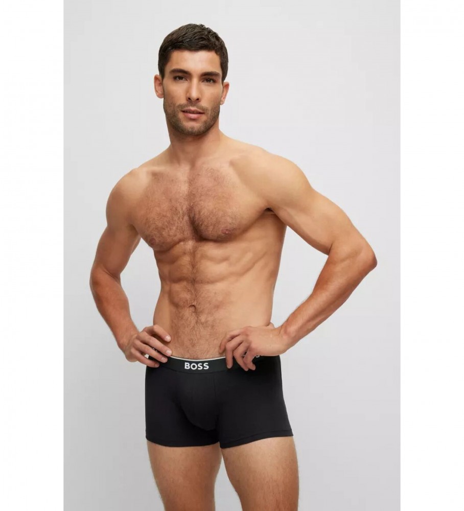 Pacote com 3 cuecas boxer BOSS: preta, cinza e branca.