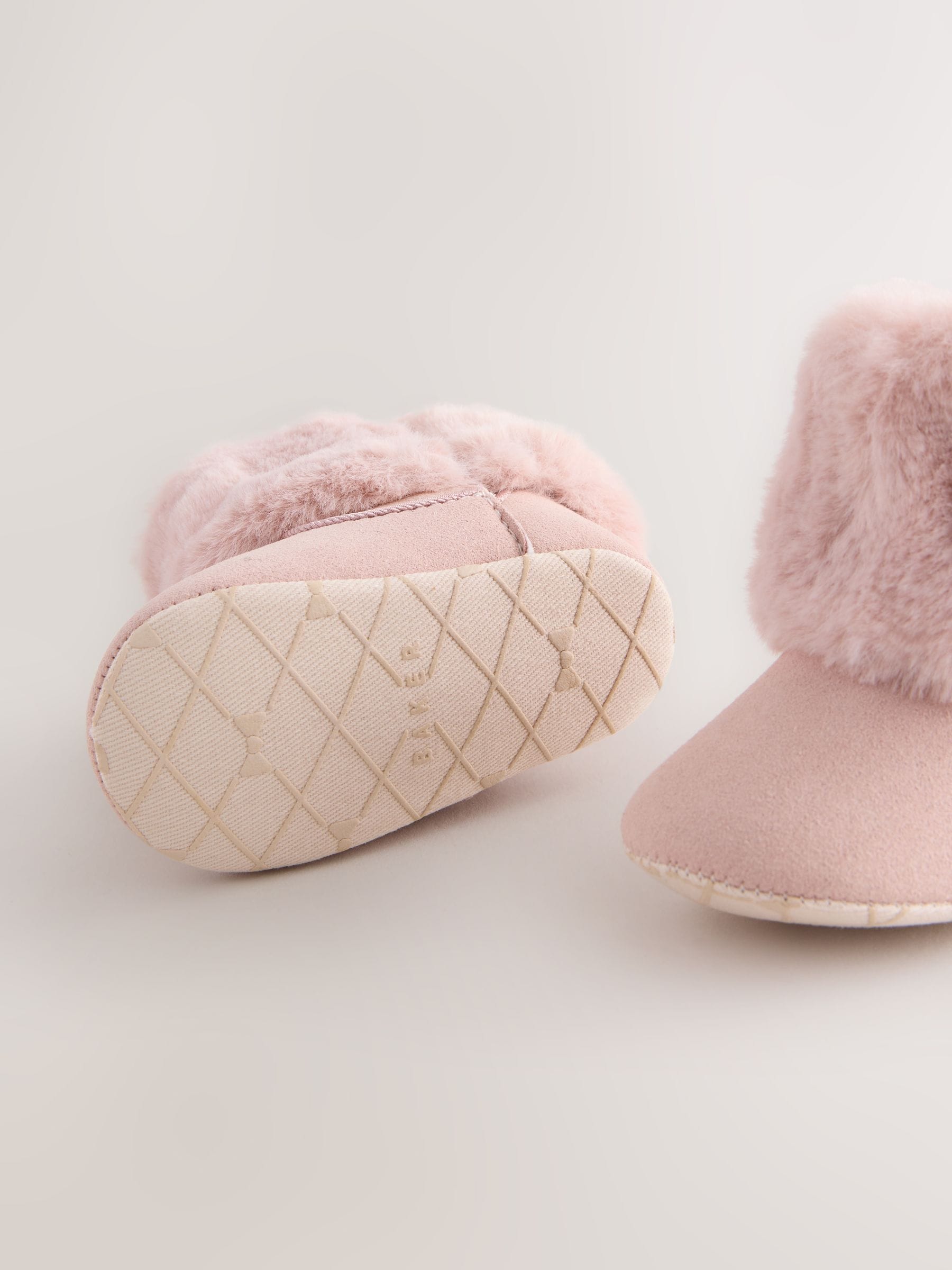 Roze - Baker by Ted Baker gewatteerde laarsjes met imitatiebont voor babymeisjes