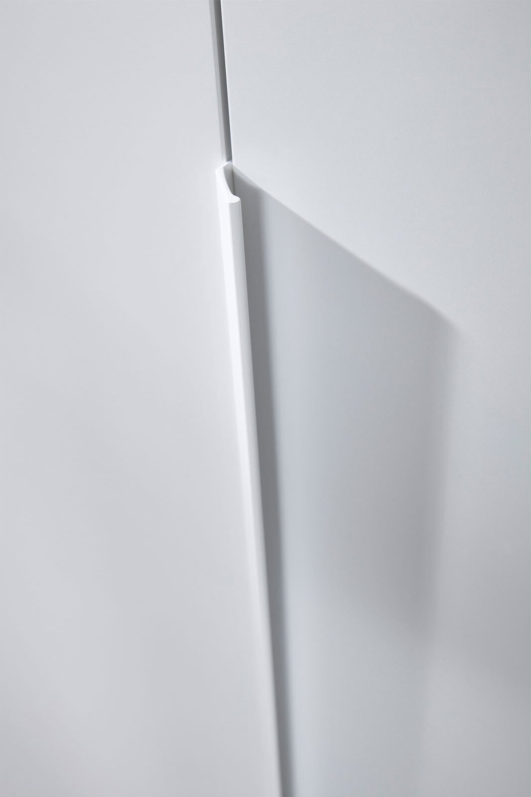 CASAVANTI Kleiderschrank PURISMA Alpinweiß/ Glas Kristallweiß