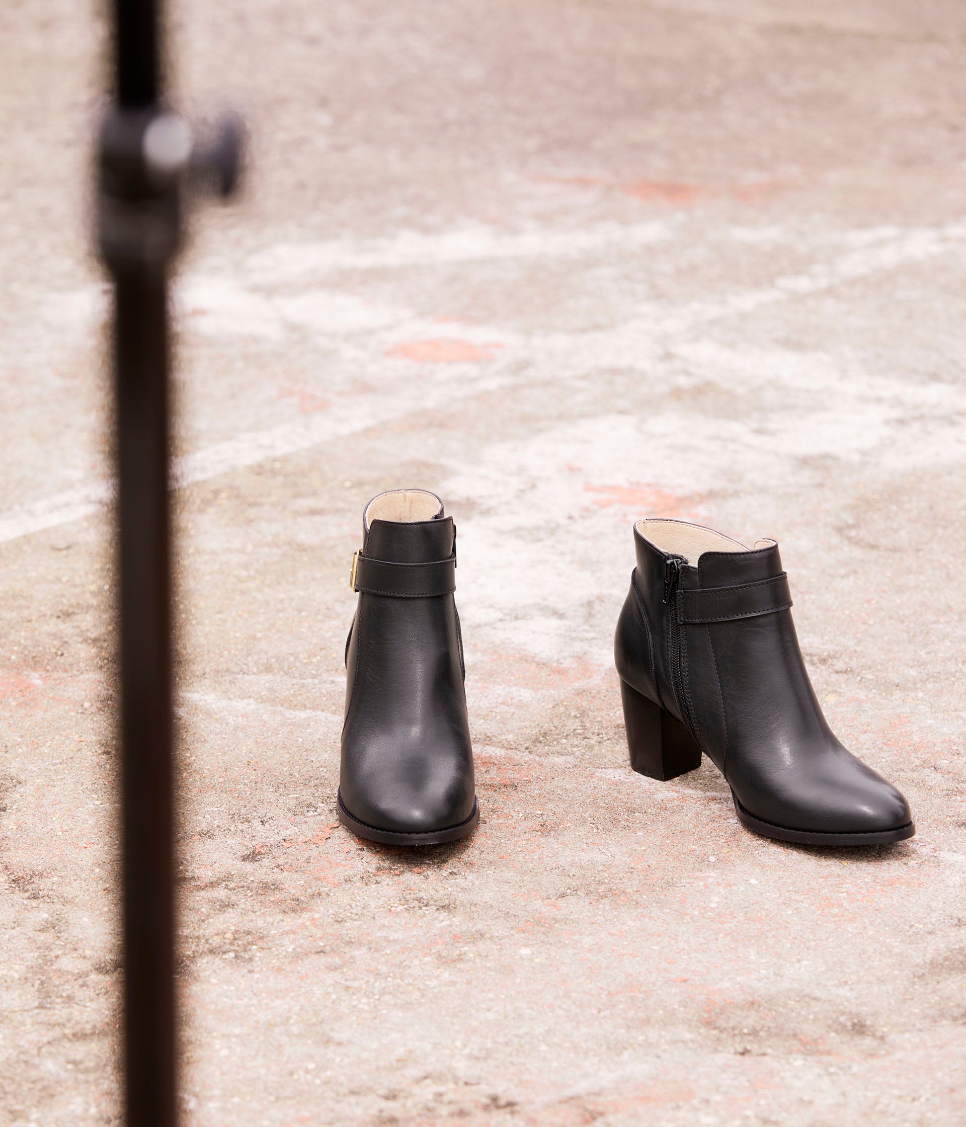 Bottines noires Postiche