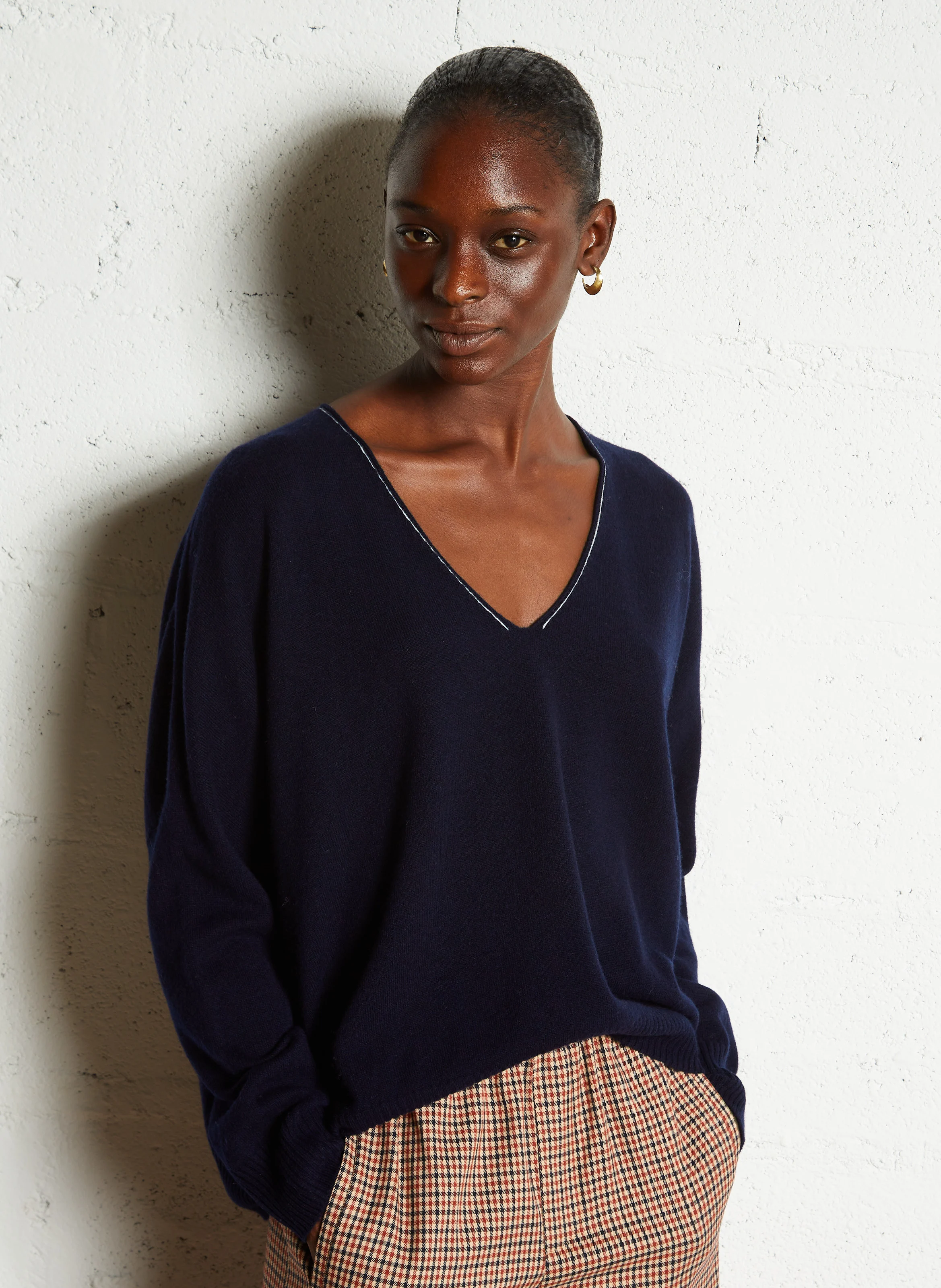 YSEULT - Pull oversize col V en laine | Bleu