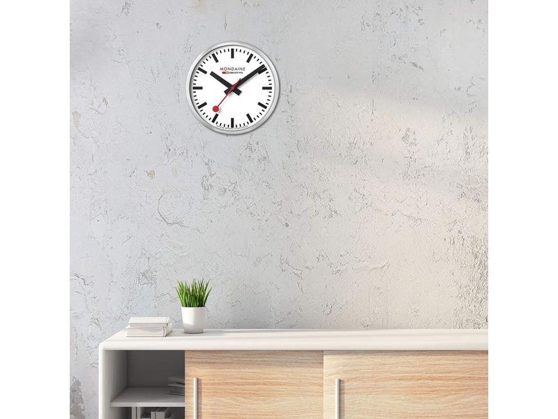 Mondaine Wanduhr WIFI stop2go Ø 25 cm, Silber/Weiss Analoguhr aus Aluminium