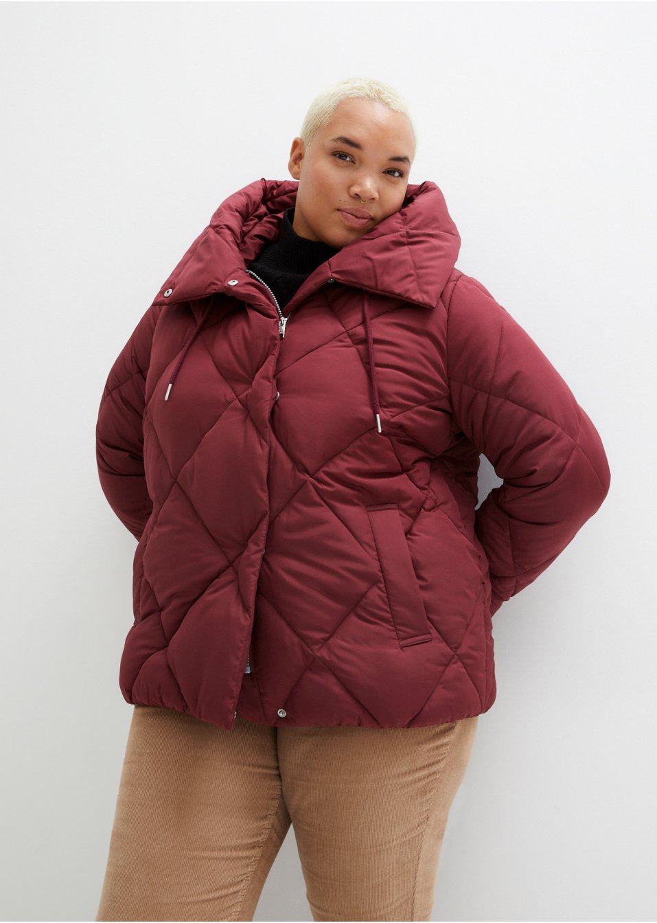 Veste matelassée à capuche